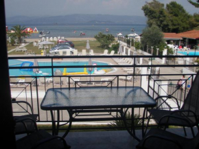 UMBRELLA BEACH APARTMENTs